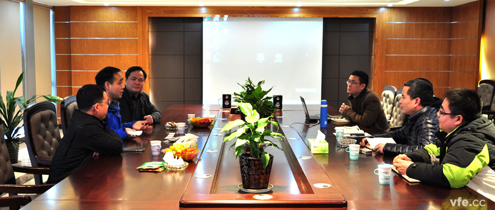 全國電磁計量技術(shù)委員會邵海明秘書長在湖南省計量檢測研究院李慶先副院長的陪同下，蒞臨銀河電氣指導(dǎo)工作