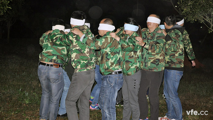 以用戶為中心，銀河電氣開展“卓越團(tuán)隊(duì)”拓展訓(xùn)練