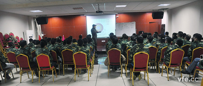 以用戶為中心，銀河電氣開展“卓越團(tuán)隊(duì)”拓展訓(xùn)練