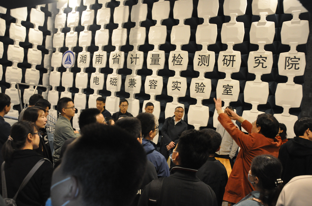 聯(lián)學(xué)聯(lián)創(chuàng)，半床棉被