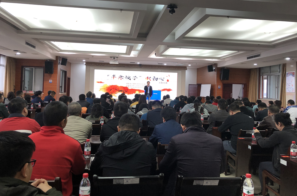 聯(lián)學(xué)聯(lián)創(chuàng)，半床棉被