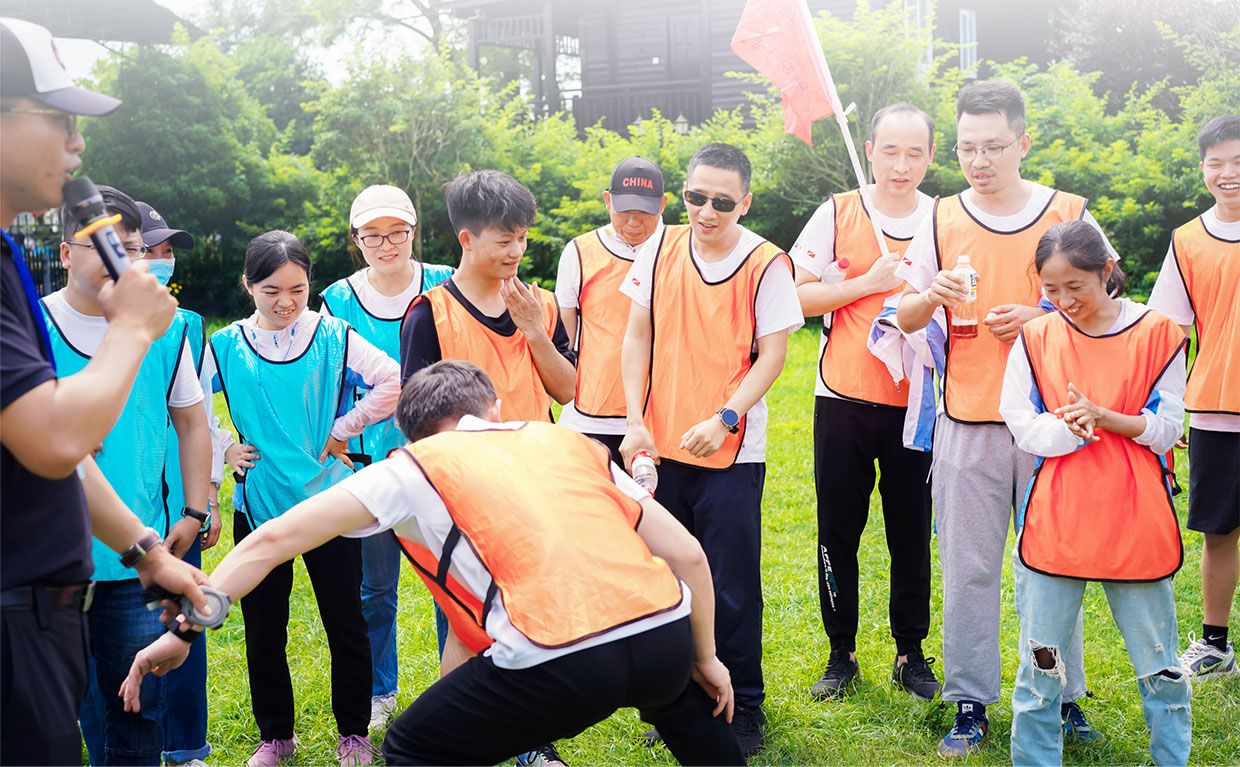 懷熱愛·奔赴山?！?023銀河電氣主題團(tuán)建活動側(cè)記