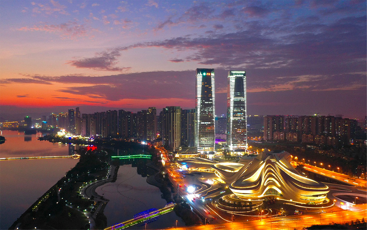 入詩(shī)入夢(mèng)入畫(huà) 長(zhǎng)來(lái)長(zhǎng)往長(zhǎng)沙 入詩(shī)入夢(mèng)入畫(huà) 長(zhǎng)來(lái)長(zhǎng)往長(zhǎng)沙