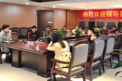 國(guó)防科大吳教授為銀河電氣員工做《可靠性問(wèn)題的理解與其他》的培訓(xùn)